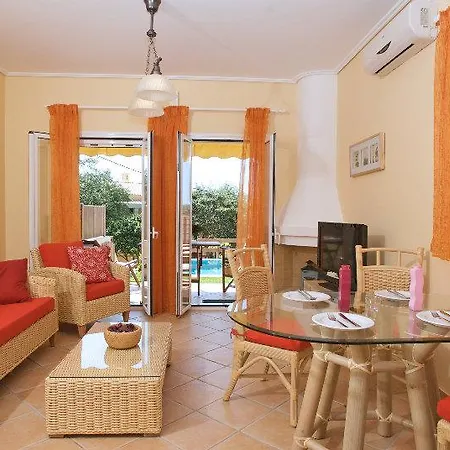 La Riviera Barbati Seaside Luxurious - Corfu מלון Mparmpati