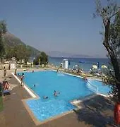 La Riviera Barbati Seaside Luxurious - Corfu מלון